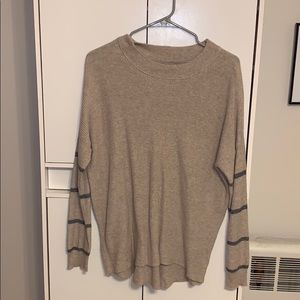 American Eagle sweater